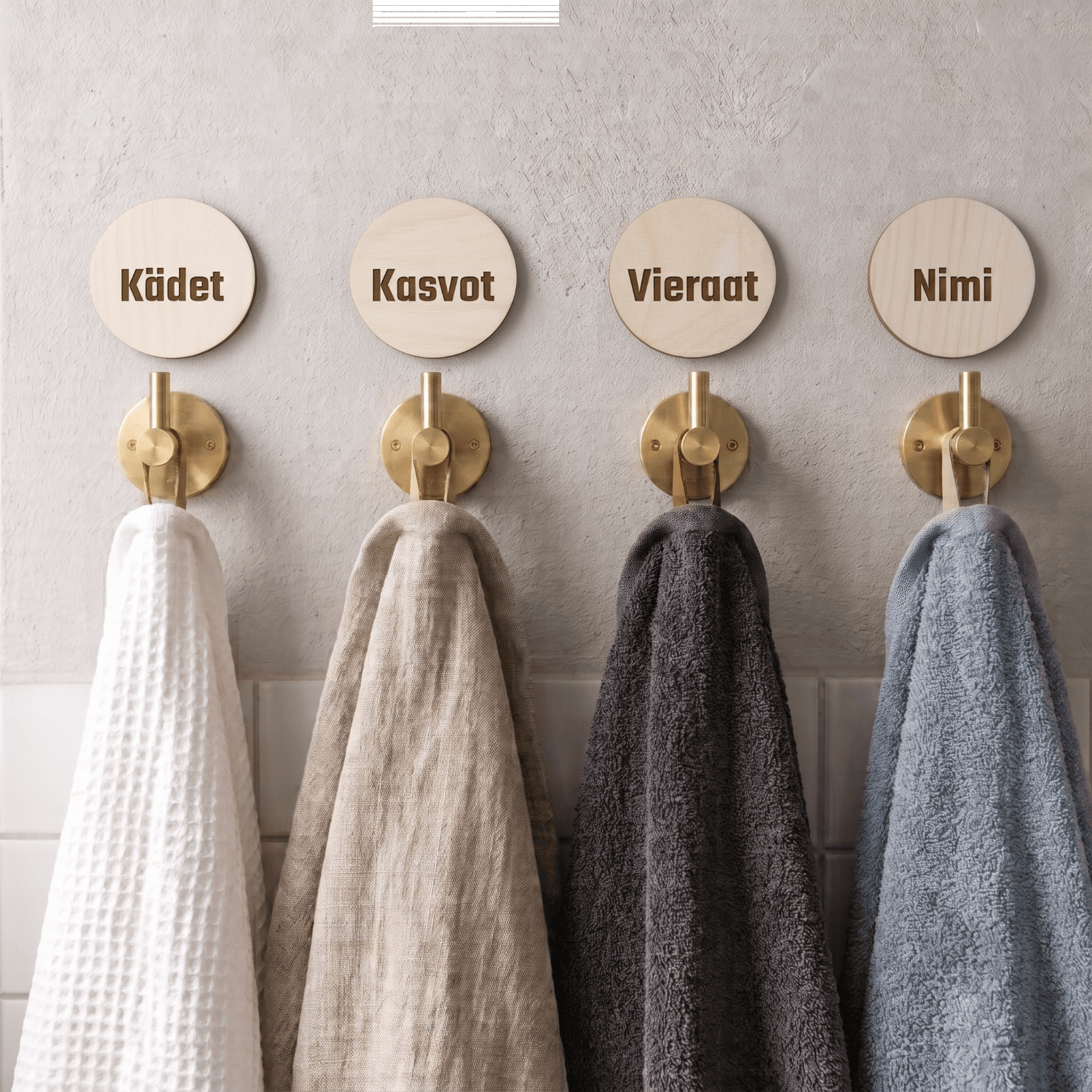 Pyyhemerkit omalla tekstillä pyöreä / sydän